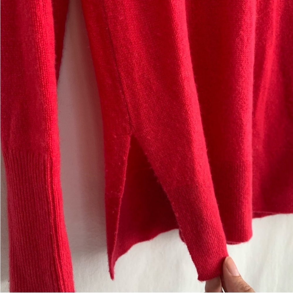 Halogen Cashmere Women’s Hot Pink Long Sleeve Sweater Size M - Picture 3 of 4